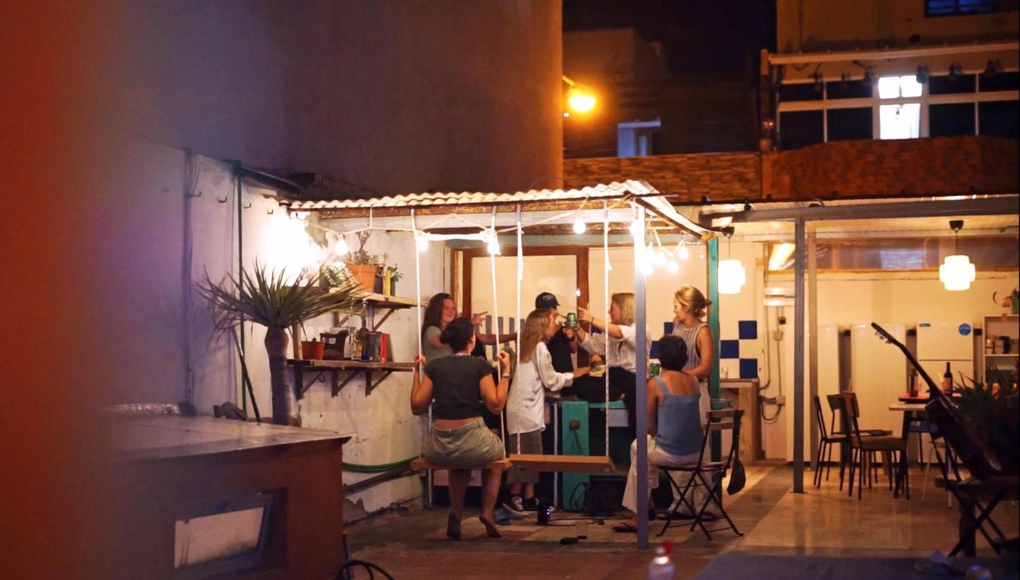 Dona Rose Surf Hostel Las Palmas Exterior photo